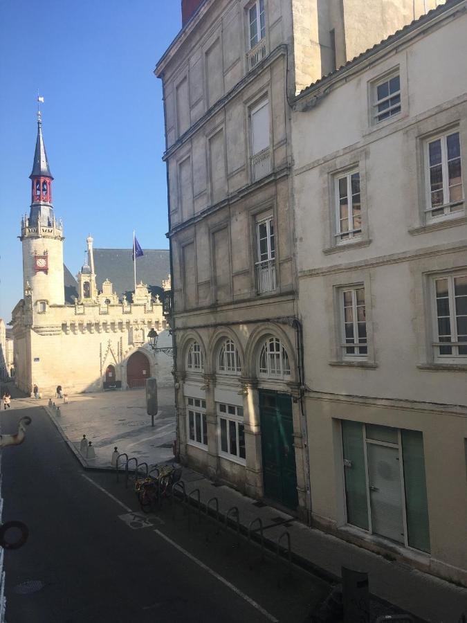 Hotel De Ville 3 Et Parking Ла-Рошель Экстерьер фото